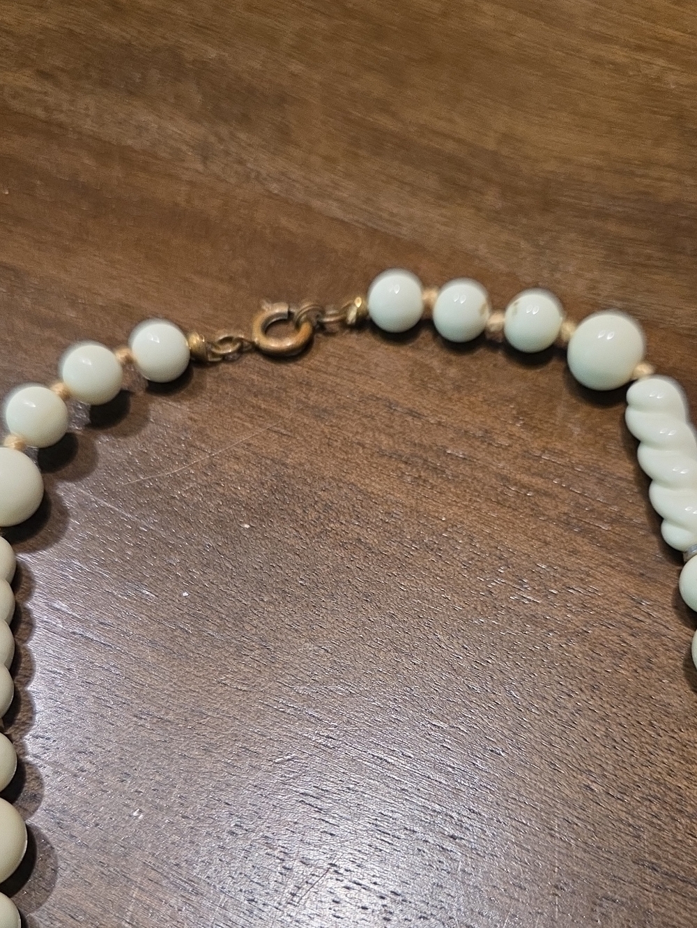 VINTAGE NECKLACE - Picture 3 of 4